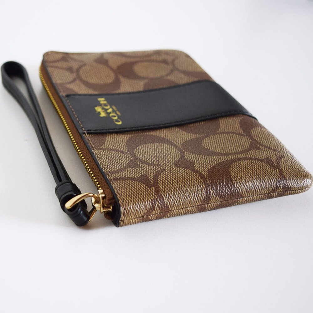 Coach Corner Zip Wristlet In Signature Canvas With Stripe NWOT - Picture 6 of 11